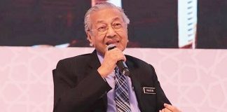Dr M: Clean ex-Umno Members Can Contest Bersatu Polls