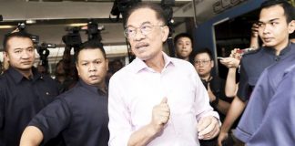 Anwar: Won’t Approach Dr M Again on Forming New Government