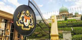 Govt Can Dip into RM400B National Reserve to Help Malaysians