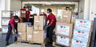 China Donates 25,000 Masks, 1,200 Goggles for Malaysia’s Covid-19 Medical Frontliners