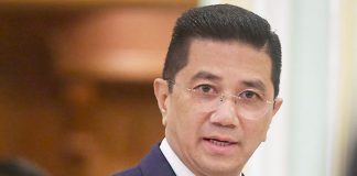 Muhyiddin Readies to Rejoin Umno, Zahid Fantisizes to Become 9th PM, but What About Azmin?