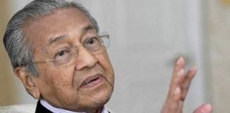 Dr M: Anwar Not Popular, Lost Quite a Bit of Support
