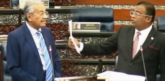 Dr M, Azeez Duel over Tabung Haji Misappropriation
