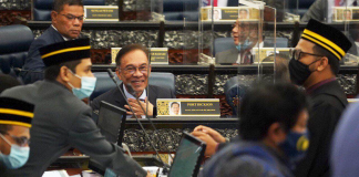 Anwar Questions PN Govt’s Legitimacy After Supply Bill Passed with Razor-Thin Majority