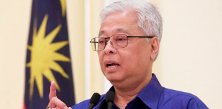 Ismail Sabri: Police Will Cancel Fines Issued to Those Not Wearing Masks in Private Vehicles