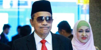 PN Calls for Unity, as Umno, Bersatu Tussle over Sabah Poll Heats Up