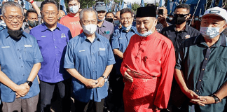 Muhyiddin Moots Sabah Bersatu Chief as CM if Partners Agree