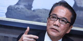 Ex-Law Minister Liew Vui Keong Dies