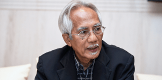 Kadir: PH Allowing Budget 2021 to Pass Could Be Attributed to Anwar Not Risking Angering the Agong