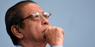 Kit Siang: Will Split Umno Vote for Budget Cause Muhyiddin to Be Toppled?