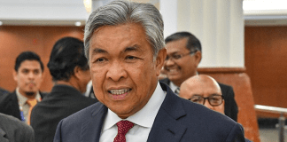 Zahid Suggests Government Table Motion of Confidence in Parliament