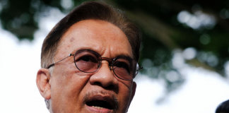 Anwar: Jakim Should Be Investigated in Meat Cartel Probe as They Issued Halal Certs