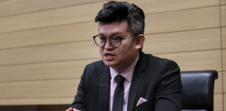 Sarawak MP Kelvin Yii: Is This the Right Time for a Mass New Year’s Eve Gathering?