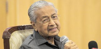 Dr Mahathir: Form doctors’ panel to advise Putrajaya on Covid-19 as Dr Noor Hisham can’t handle it alone