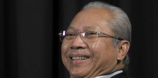Annuar promises to co-operate with police over alleged SOP breach