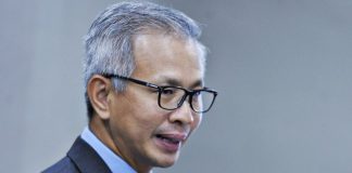 After AmBank’s RM2.83b 1MDB settlement, Tony Pua urges Putrajaya to go after KPMG, Deloitte next