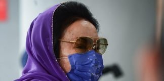 Jeweller to refile suit against Rosmah for RM61m jewellery