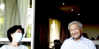 Dr Mahathir allowed to return home during the day