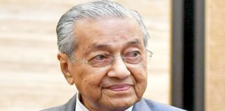 After settlement, Dr M insists he was right to end ex-AG’s term