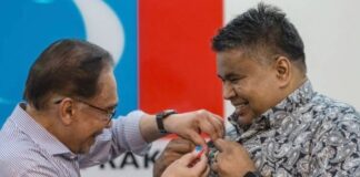 Bersatu co-founder Rais Hussin joins PKR
