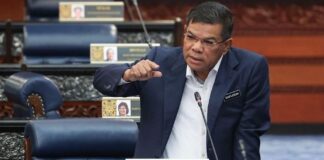 Saifuddin: Politicians protecting online gambling rings