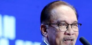PM disappointed at Customs corruption scandal