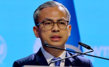 Nik Nazmi questions Fahmi over ‘false’ Bersama TikTok claim