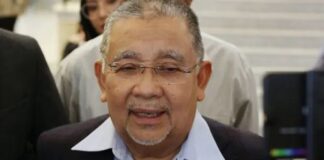 Agong strips Isa Samad of ‘Tan Sri’ title