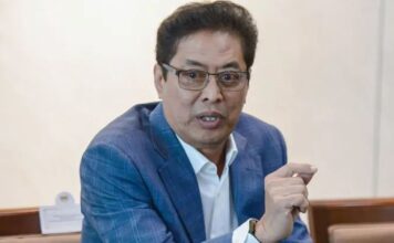 Anwar: Only Agong can revoke Azam Baki’s NFCC advisory role